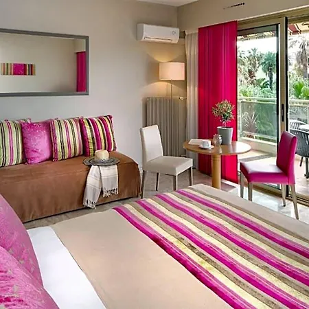 The Originals Residence, Les Strelitzias, Hotel Antibes
